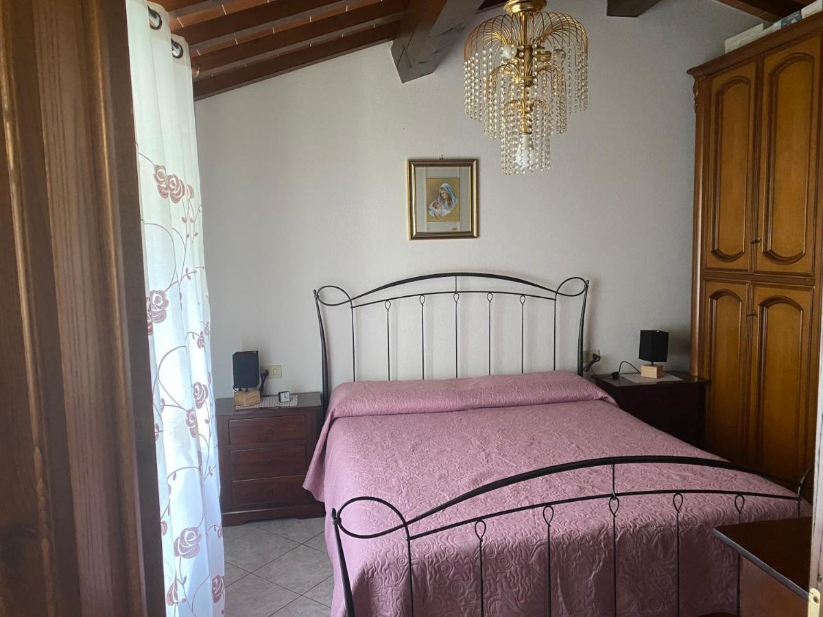 Casa Vacanze Giuliana Villore Exteriér fotografie
